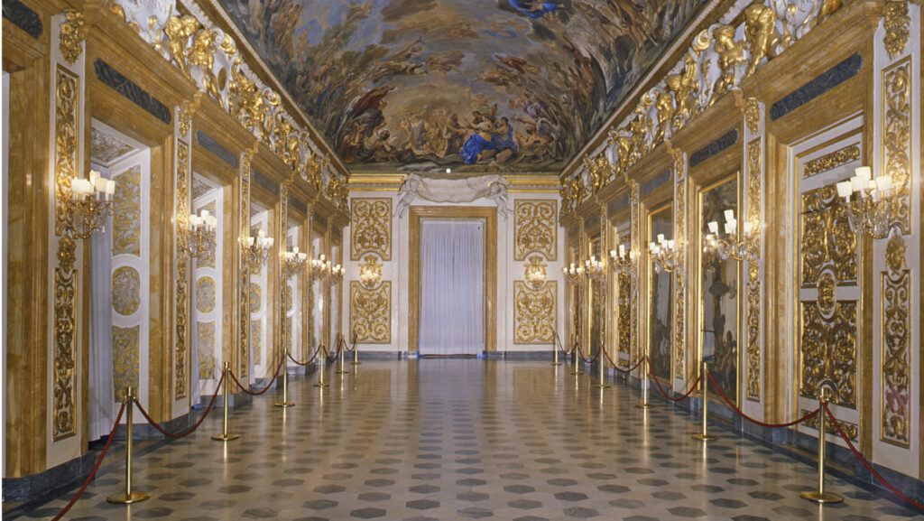 La Galleria degli Specchi affrescata da Luca Giordano, Palazzo Medici Riccardi, Firenze