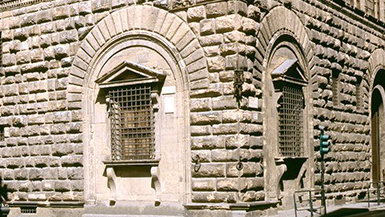 Finestre inginocchiate