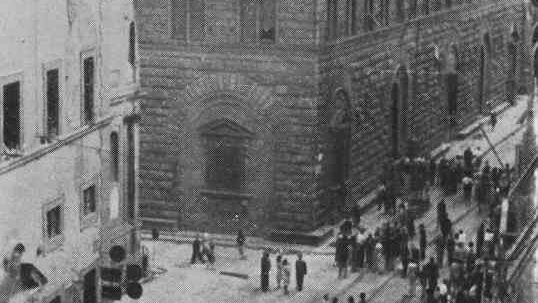 Ingresso del Comitato di Liberazione Nazionale in Palazzo Medici Riccardi, 11 agosto 1944, Firenze, Istituto Storico della Resistenza