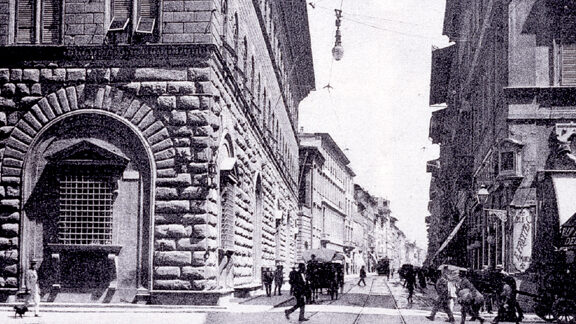 Cartolina con veduta di via Cavour e Palazzo Medici Riccardi, 1917,Firenze, Palazzo Vecchio, Comune