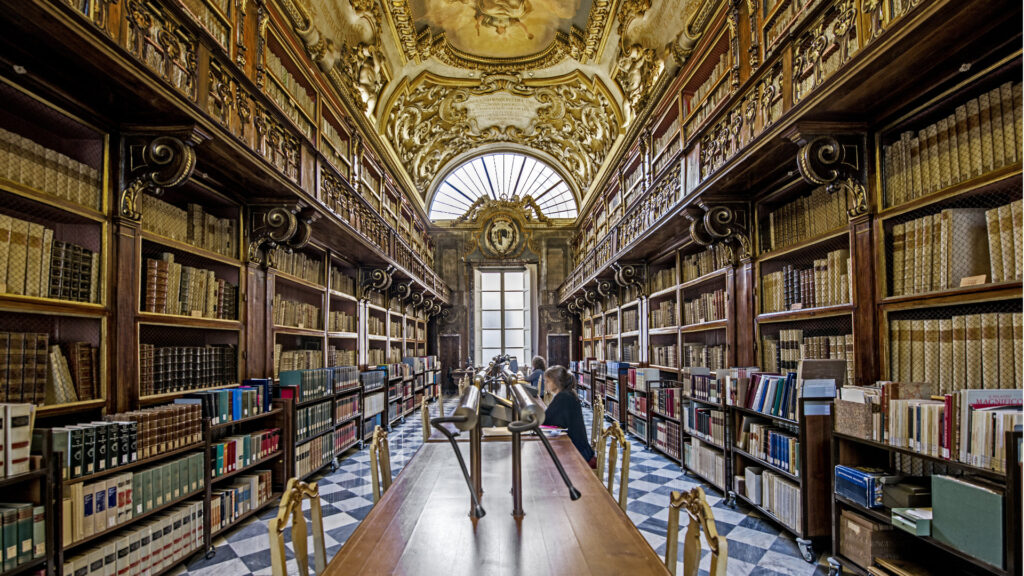 Biblioteca Riccardiana, sala lettura, ph. A. Quattrone